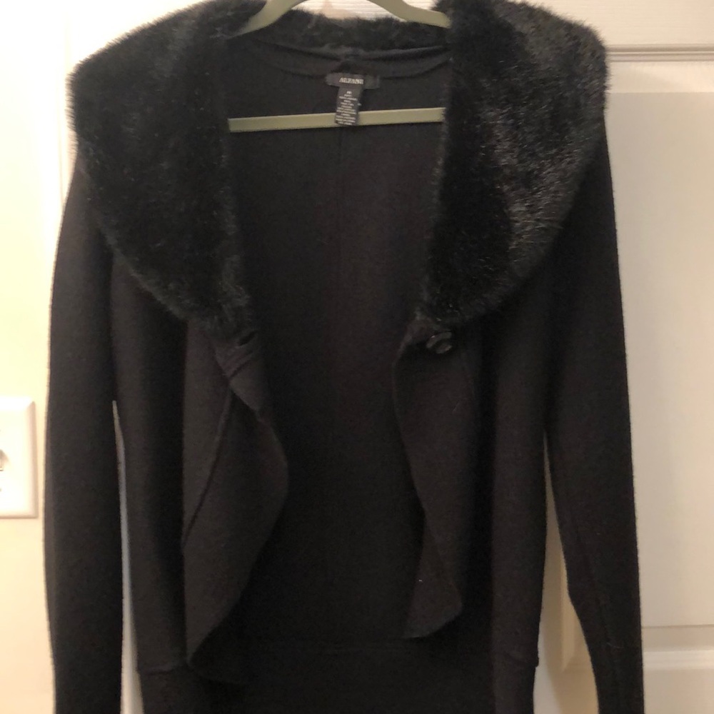 Jacket - Picture 7 of 7